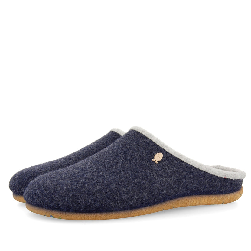 ZAPATILLAS DE ESTAR POR CASA DE LA COLECCIÓN HOT POTATOES LABINSK