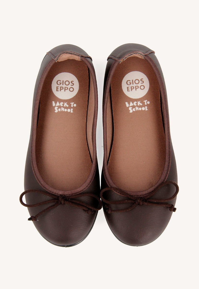 BAILARINAS ESCOLARES EN MARRÓN VOLTAIRE