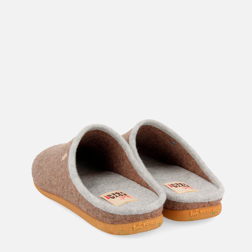 Zapatillas de estar por casa Hot Potatoes en marrón LABINSK