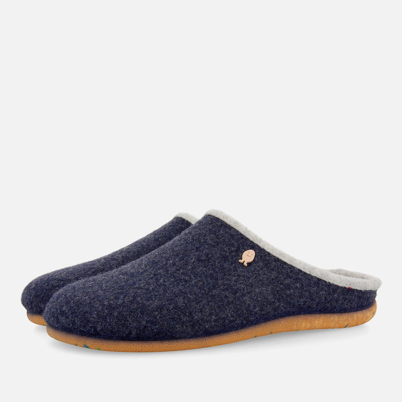 ZAPATILLAS DE ESTAR POR CASA DE LA COLECCIÓN HOT POTATOES LABINSK