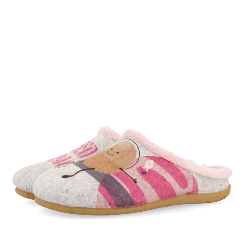 ZAPATILLAS INFANTILES DE ESTAR POR CASA DE LA COLECCIÓN HOT POTATOES LIGIST