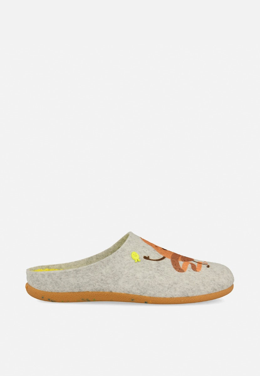 ZAPATILLAS DE ESTAR POR CASA DE LA COLECCIÓN HOT POTATOES VARDE