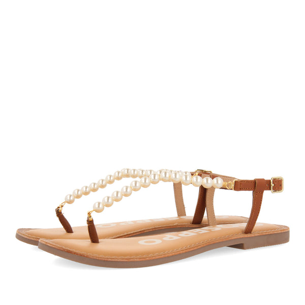 SANDALIAS COLOR CUERO CON ADORNO DE PERLAS PARA MUJER MILDURA