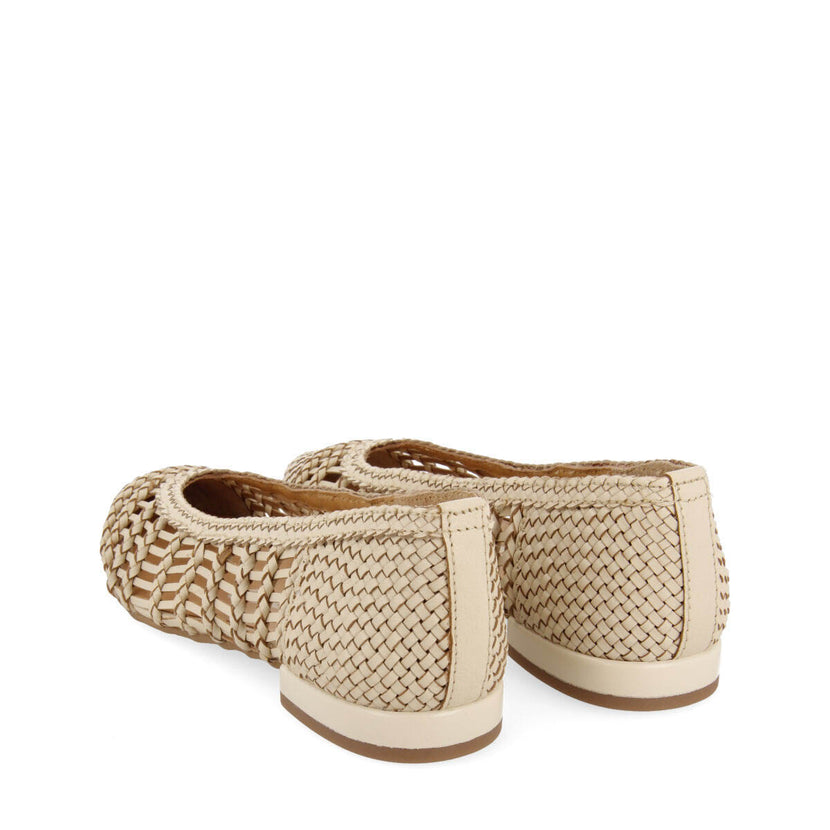 Bailarinas off-white de piel trenzada con atado para mujer sagada