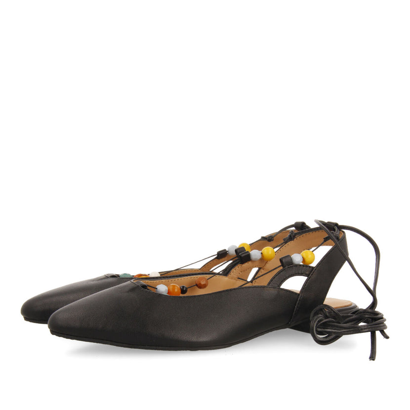 Bailarinas negras de piel destalonadas con cordones con piedras multicolorpara mujer coussey