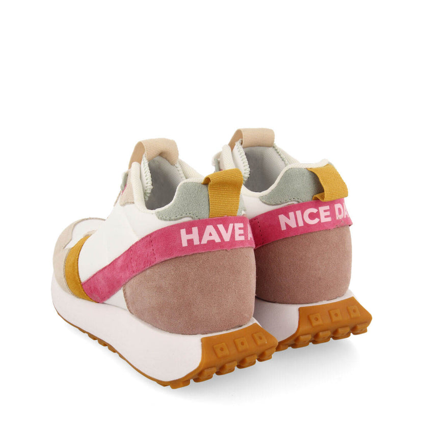 Sneakers blancas de inspiración retro con cuña interna para mujer vincly