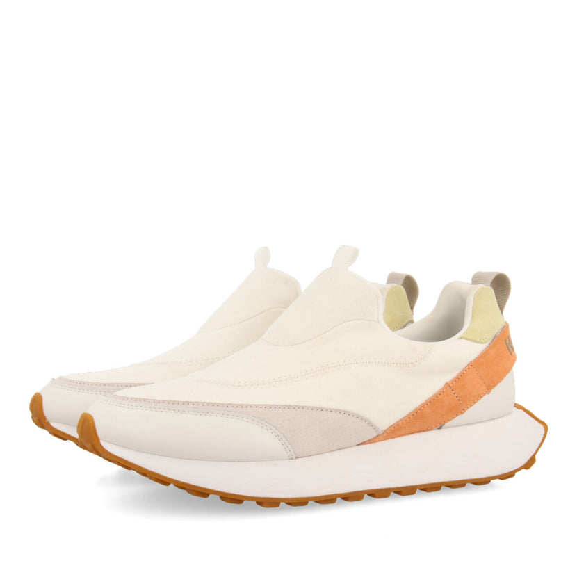 Sneakers blancas estilo slip-on para mujer marusi