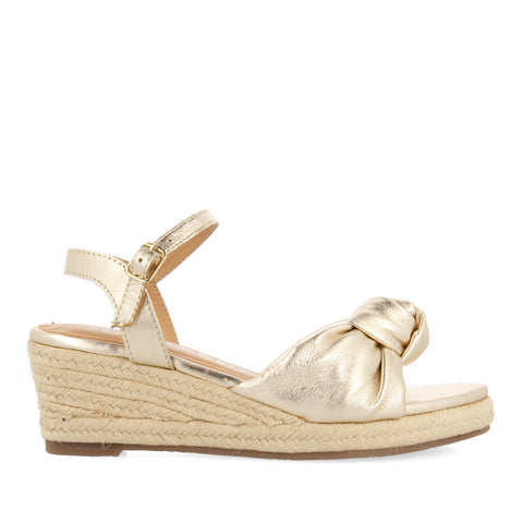 SANDALIAS DORADAS DE PIEL CON CUÑA DE YUTE PARA MUJER GAMBOA
