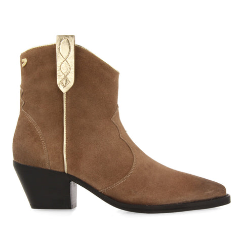 BOTÍN ESTILO COWBOY TAUPE DE SERRAJE CON DETALLES DORADOS PARA MUJER AIRTH