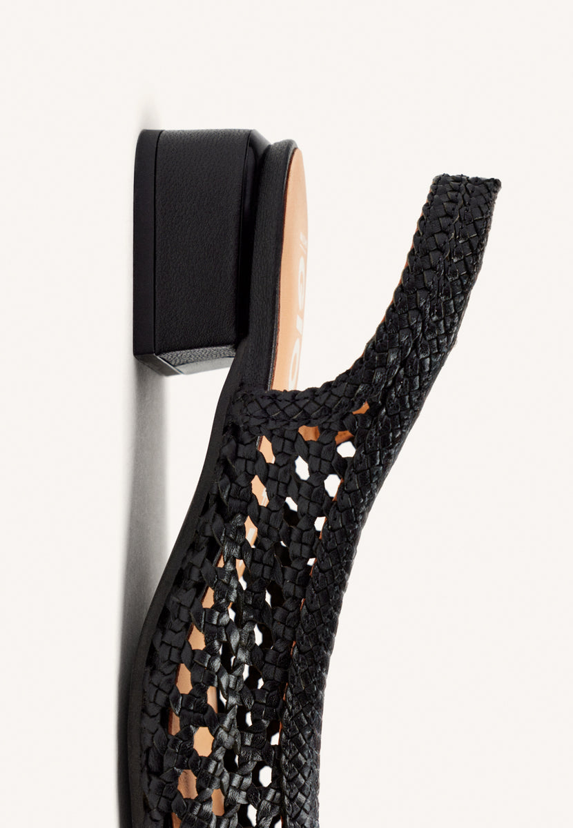 BALLERINE INTRECCIATE IN PELLE NERA PER DONNA PISKOVE