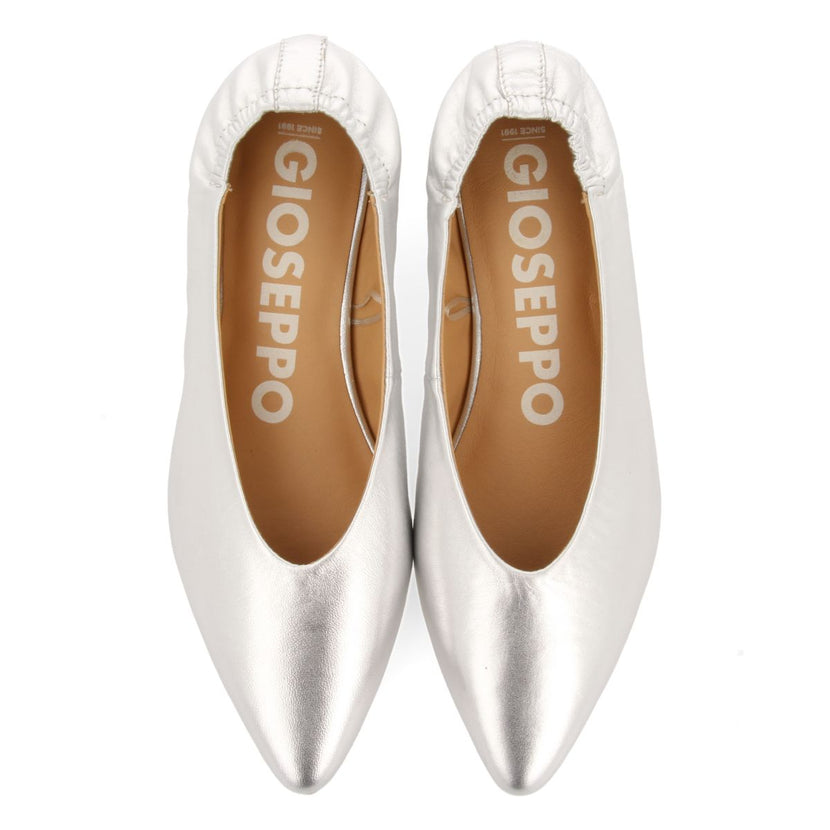 BALLERINE IN PELLE COLOR ARGENTO CON PUNTA SOTTILE E TACCO ARRUFFATO PER DONNA GUATAY