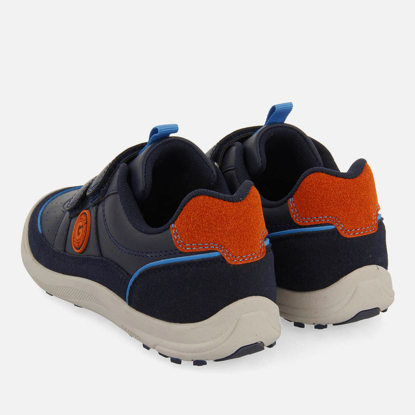 BASKET STYLE SPORTS SHOES