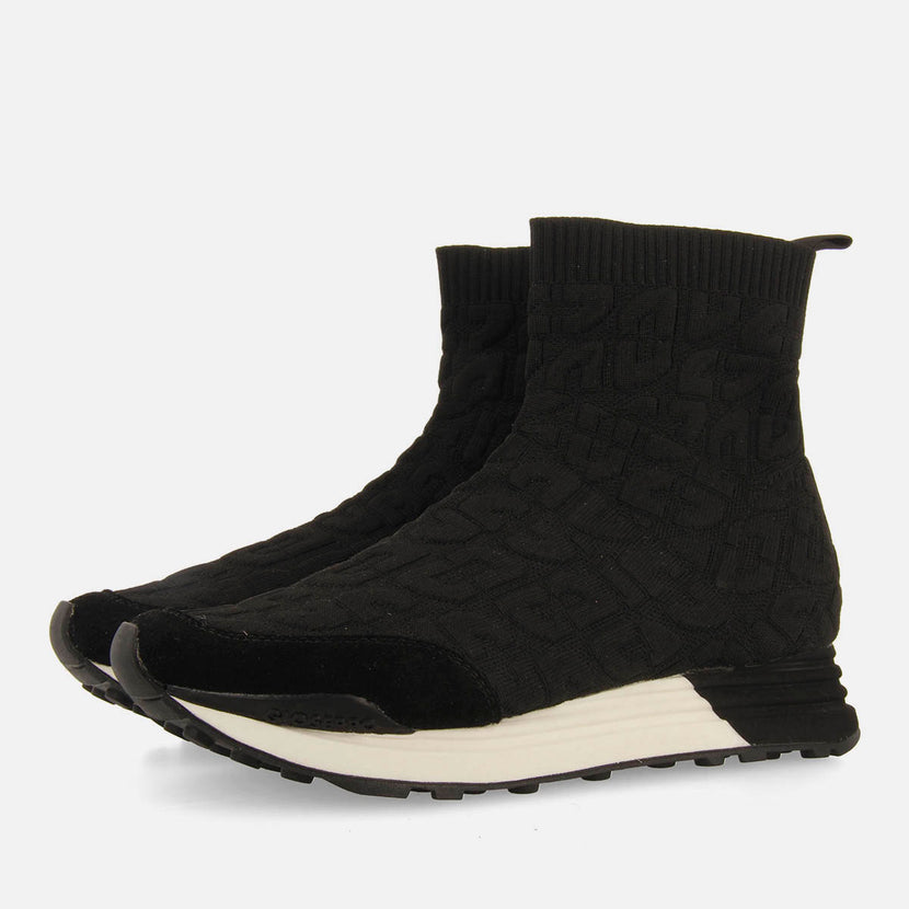 SNEAKERS TIPO CALCETÍN HOLEV