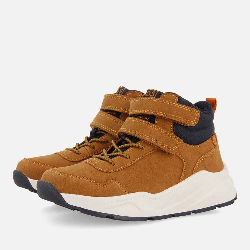 SNEAKERS TIPO BOTÍN LORINCI