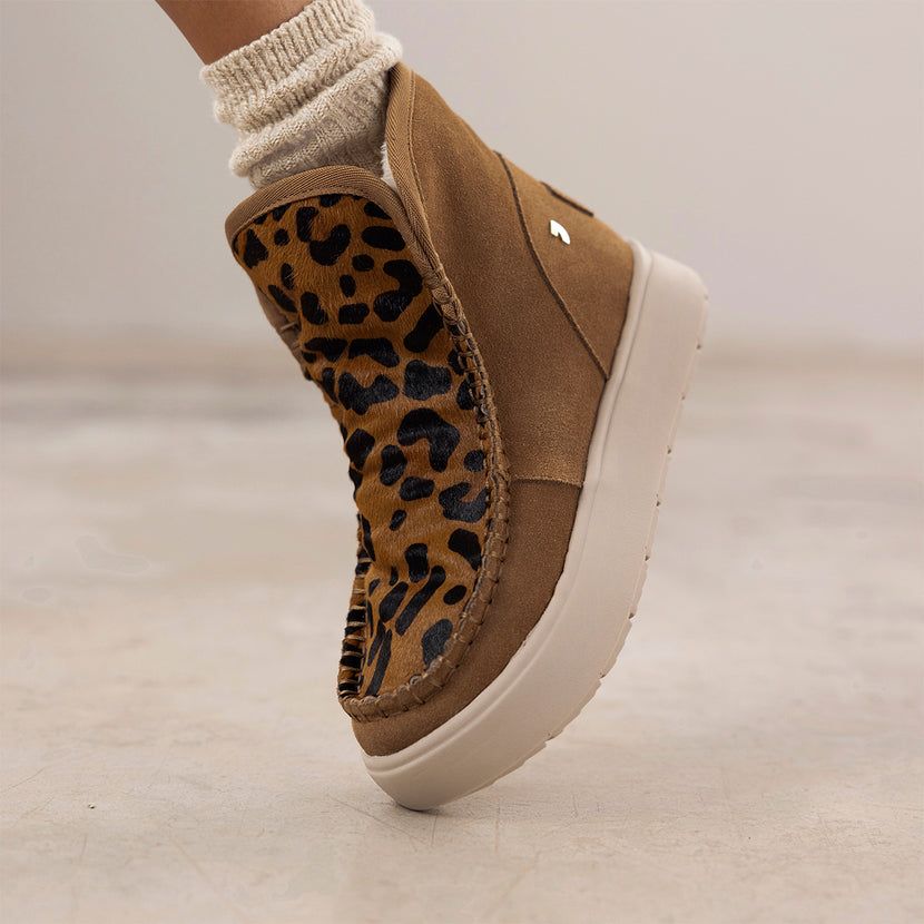STIVALI AUSTRALIANI IN PELLE CON STAMPA LEOPARDO PACECO