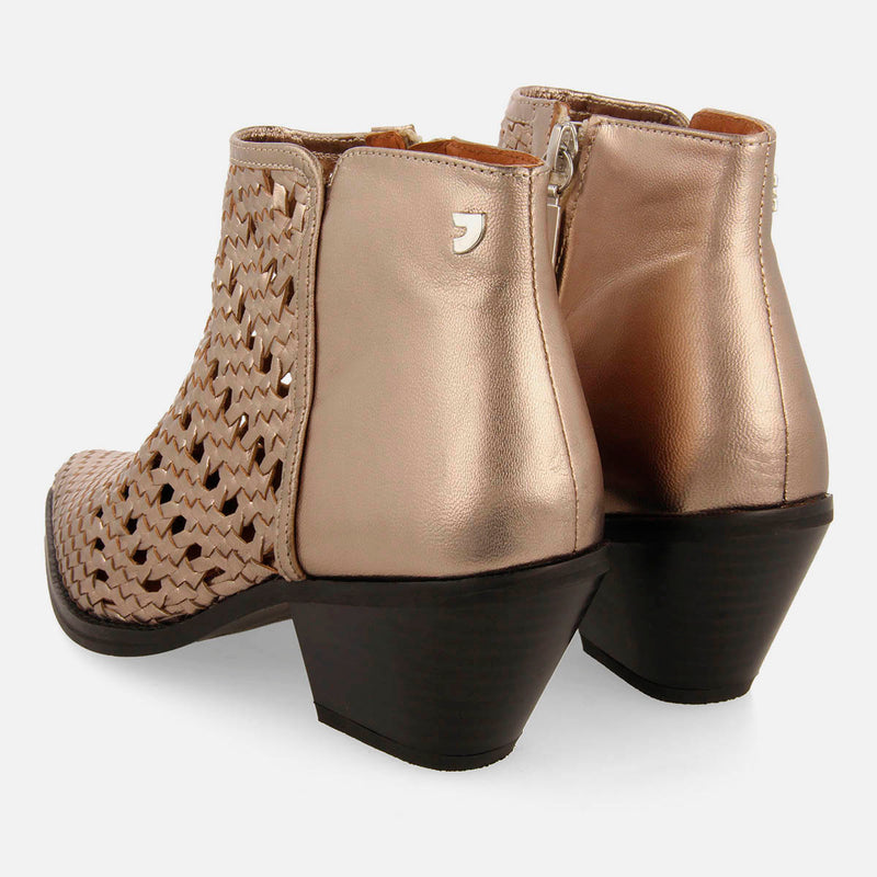 BOTINES COWBOY TRENZADO TACÓN PIEL CRAWFORD