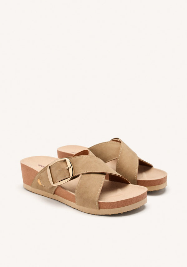 SANDALI CON ZEPPA E FIBBIA WINN