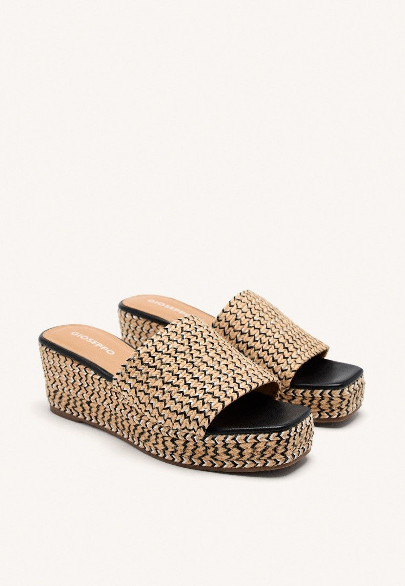 LEATHER WEDGE SANDALS EGREMONT
