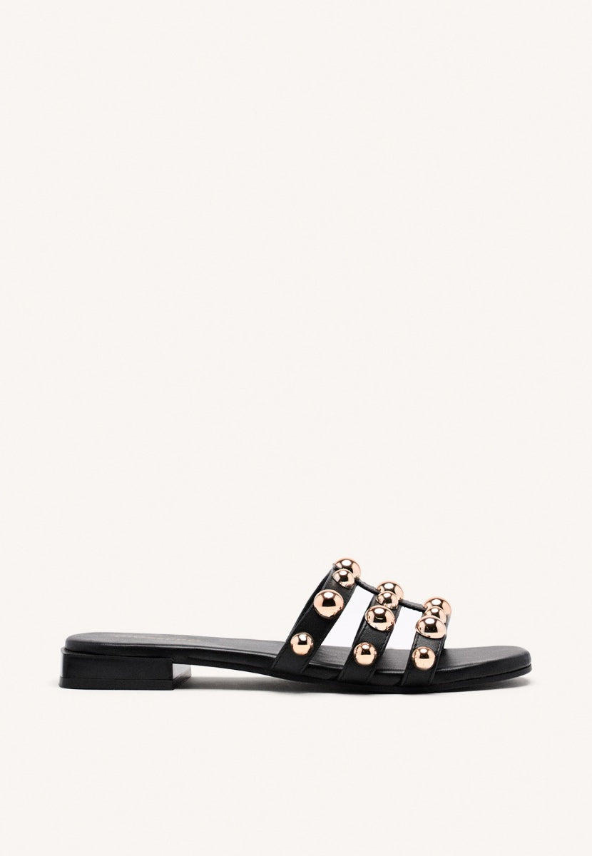 SANDALIAS TACHAS PIEL DEKORRA