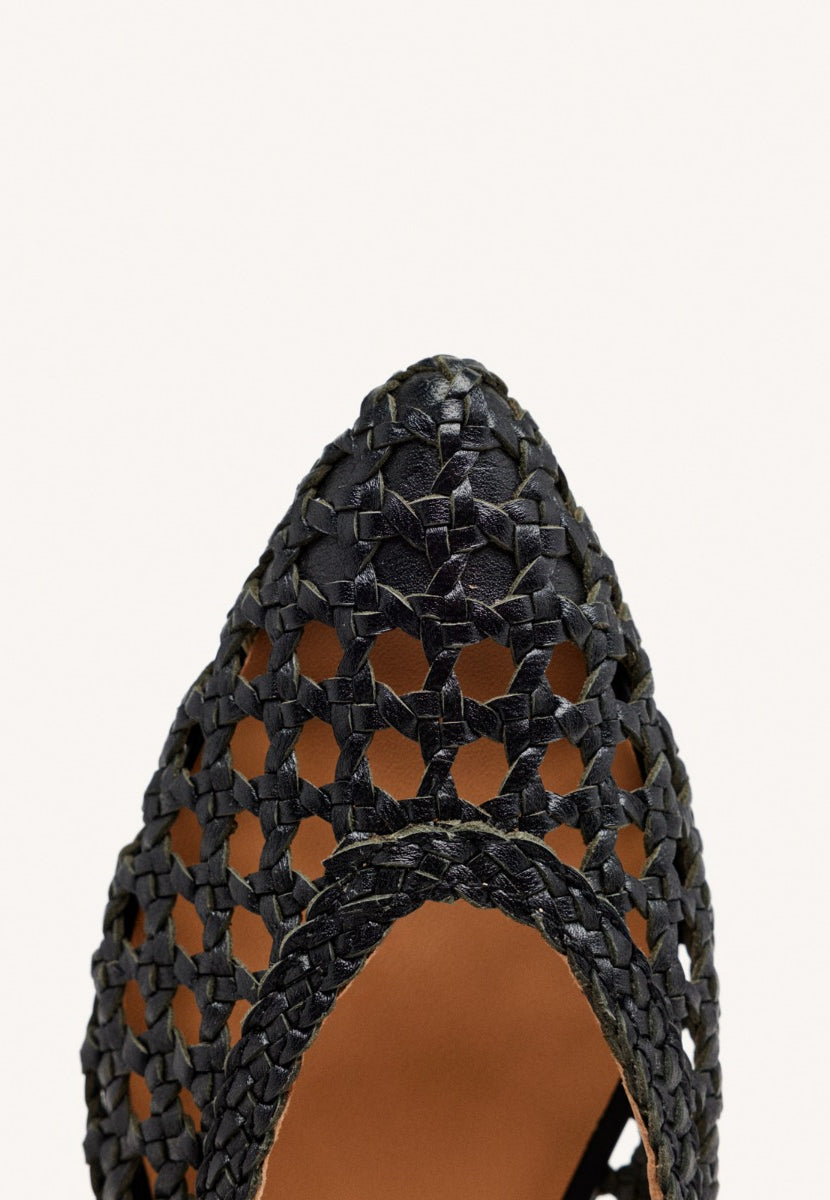 BRAIDED LEATHER MULES DEBLOIS