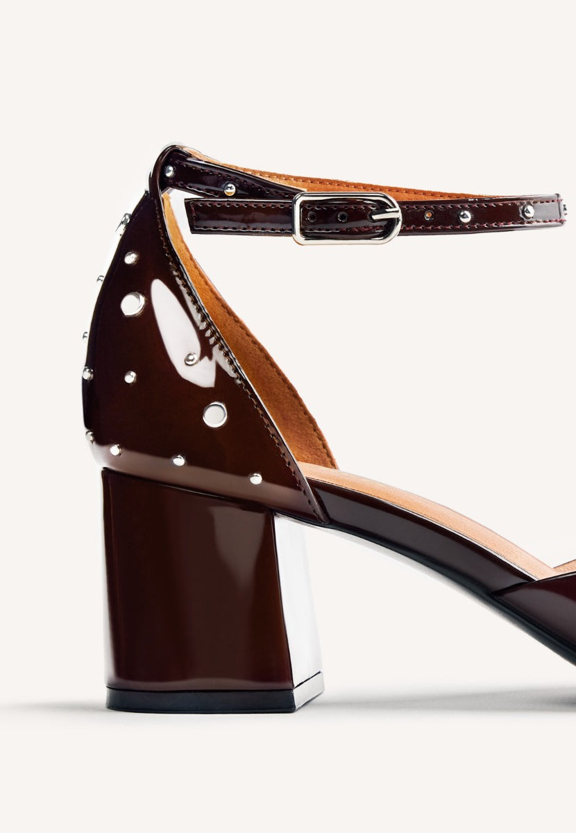 ZAPATOS MARY-JANE EFECTO CHAROL TACHAS KINBRAE