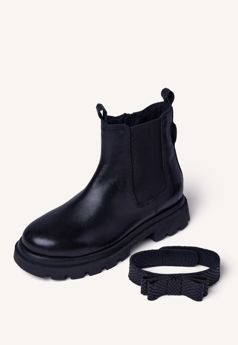 LEATHER BOOTS BOWS AGASSIZ
