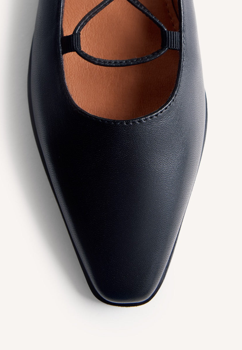LEATHER STRAPS BALLET FLATS GAASTRA