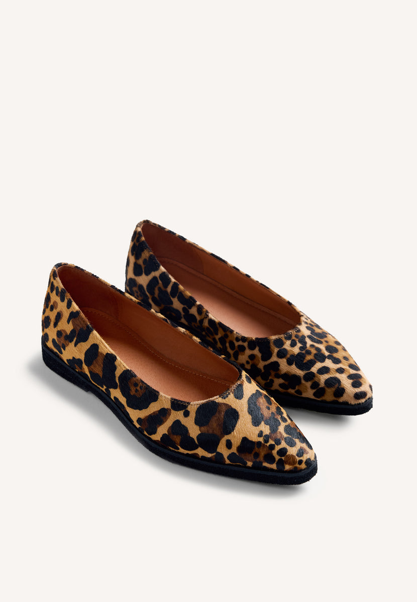 ANIMAL PRINT LEATHER BALLET FLATS BADOURA