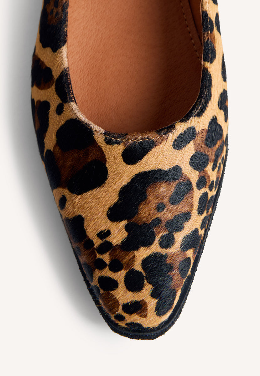 ANIMAL PRINT LEATHER BALLET FLATS BADOURA