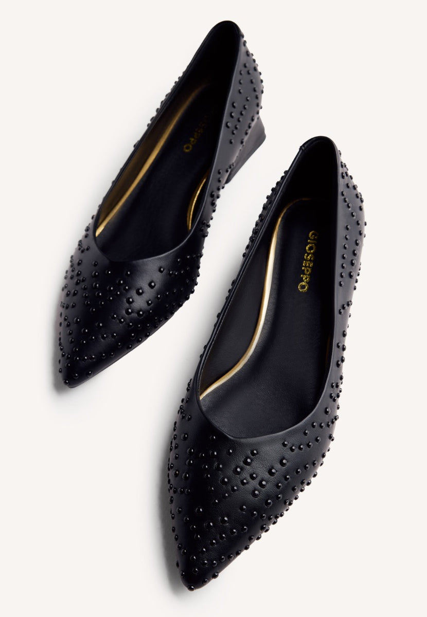 ZAPATOS TACÓN TACHAS MADELIA