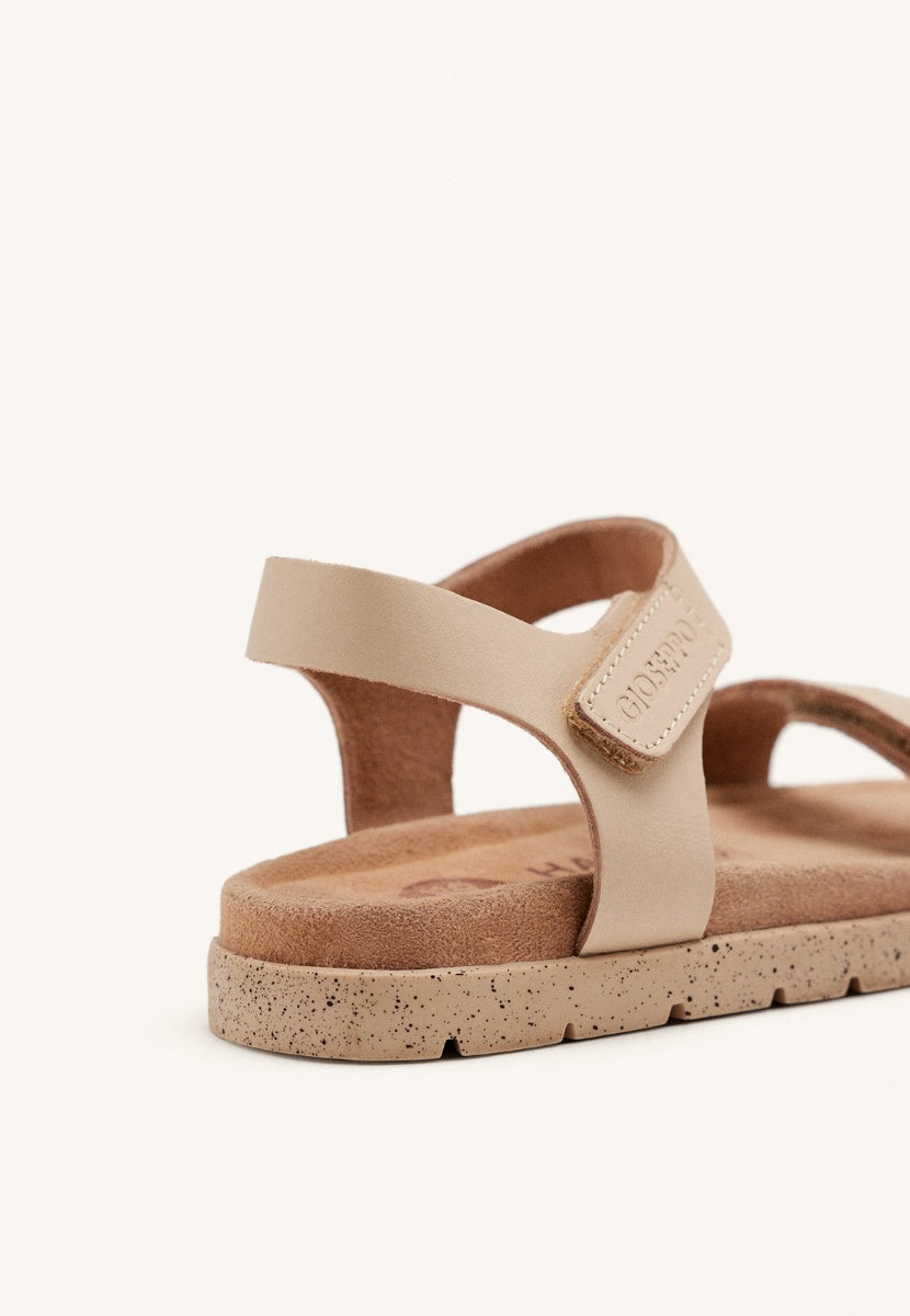 SANDALIAS COLOR NUDE DE PIEL CON CIERRES AJUSTABLES Y PLANTA TIPO BIO PARA NIÑO Y NIÑA BUDE