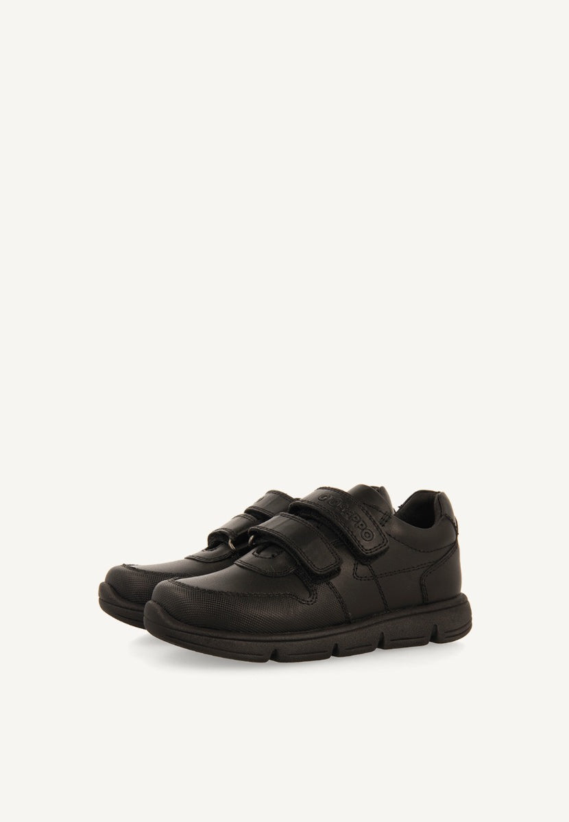 SCHOOL TENNIS SHOES MADE OF LEATHER MARVEDE
