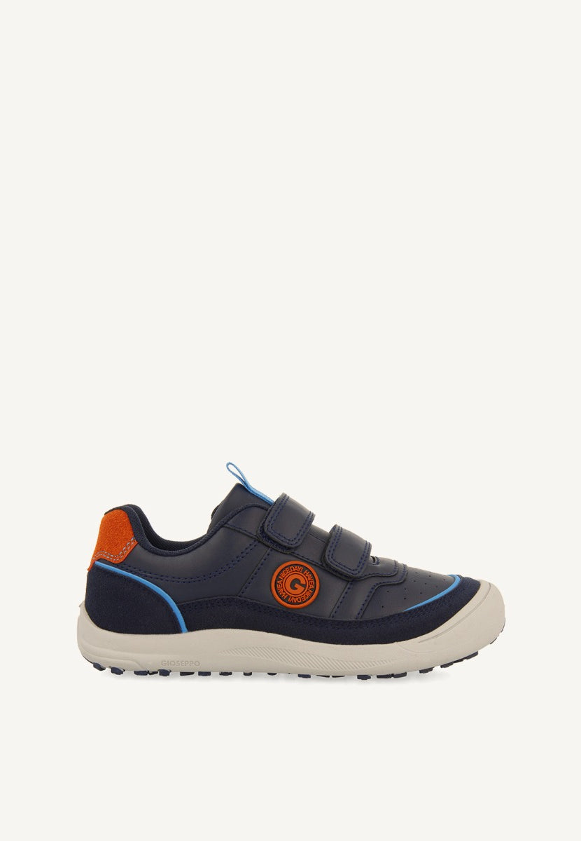 BASKET STYLE SPORTS SHOES