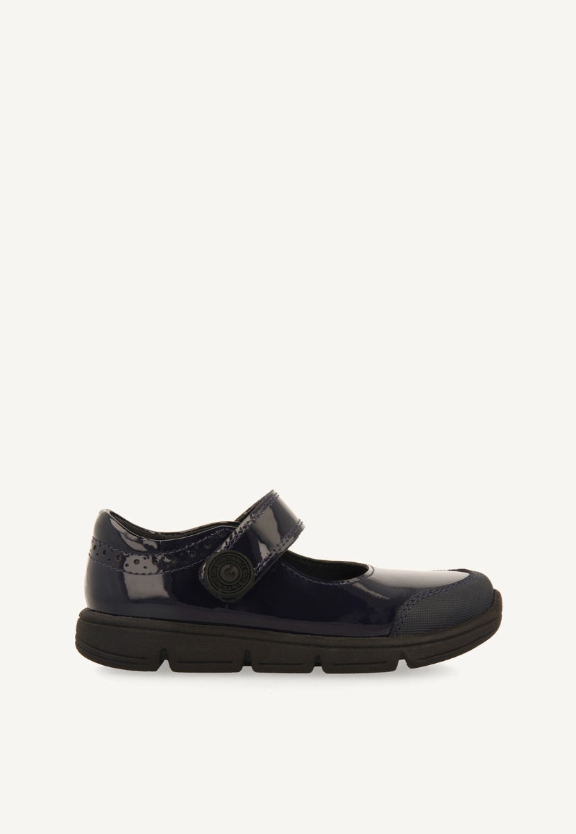 SECONDARY SCHOOL PATENT LEATHER BEKES BASKETS