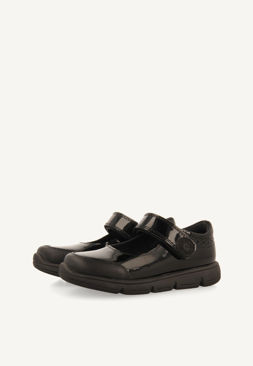 SECONDARY SCHOOL PATENT LEATHER BEKES BASKETS