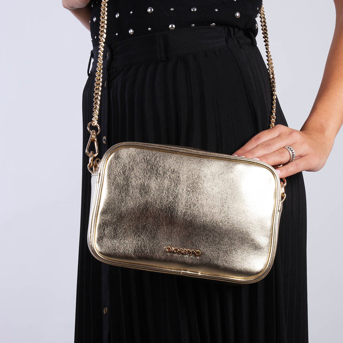 BORSA A TRACOLLA COLORE ORO NESKOWIN 