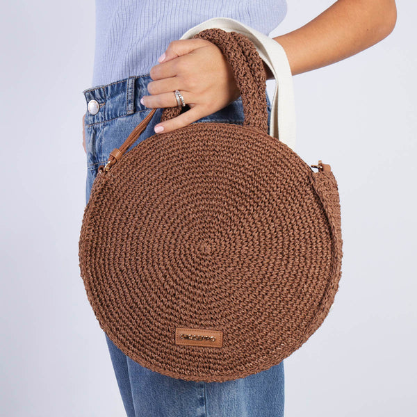 CAPAZO REDONDO COLOR CUERO TRENZADO MIMS 