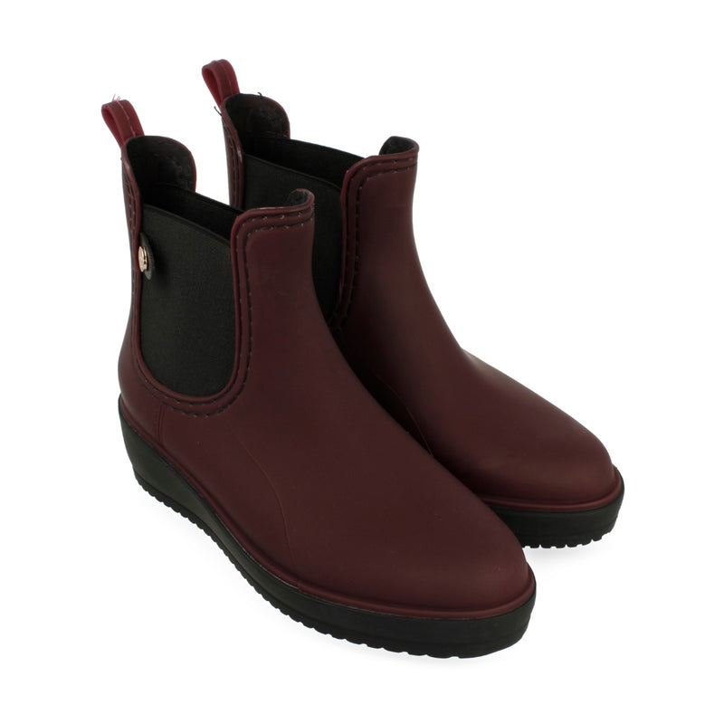 Botines de agua estilo chelsea burdeos para mujer  45808