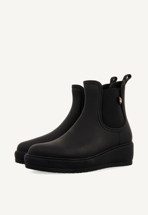 Botines de agua estilo chelsea negras para mujer 45808