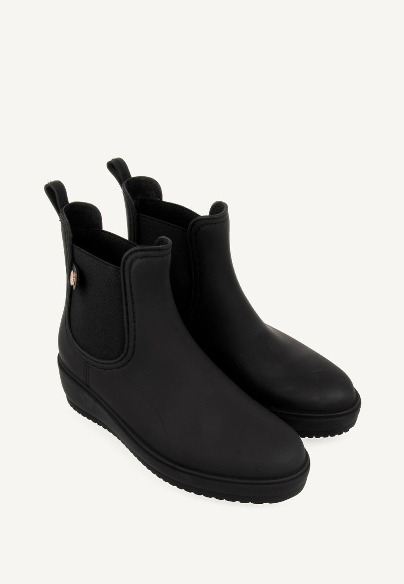 Botines de agua estilo chelsea negras para mujer 45808
