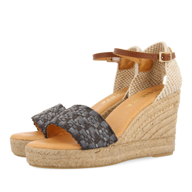 La siesta regina women's black espadrilles