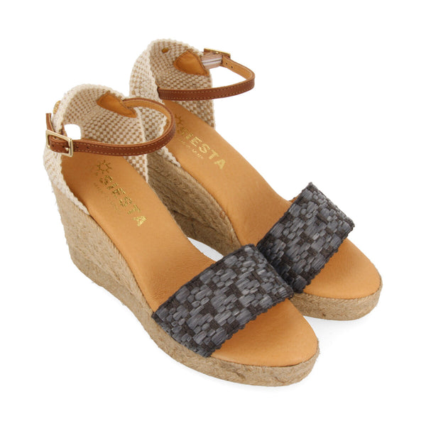 La siesta regina women's black espadrilles