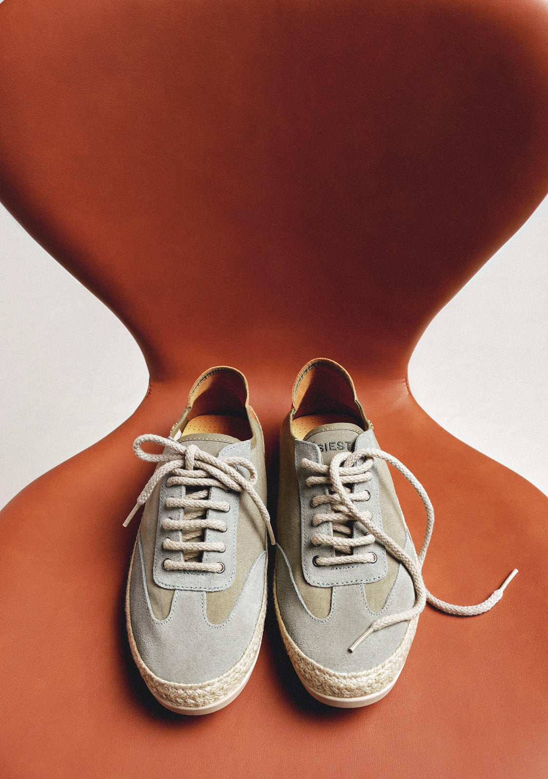 KHAKI LEATHER SNEAKERS