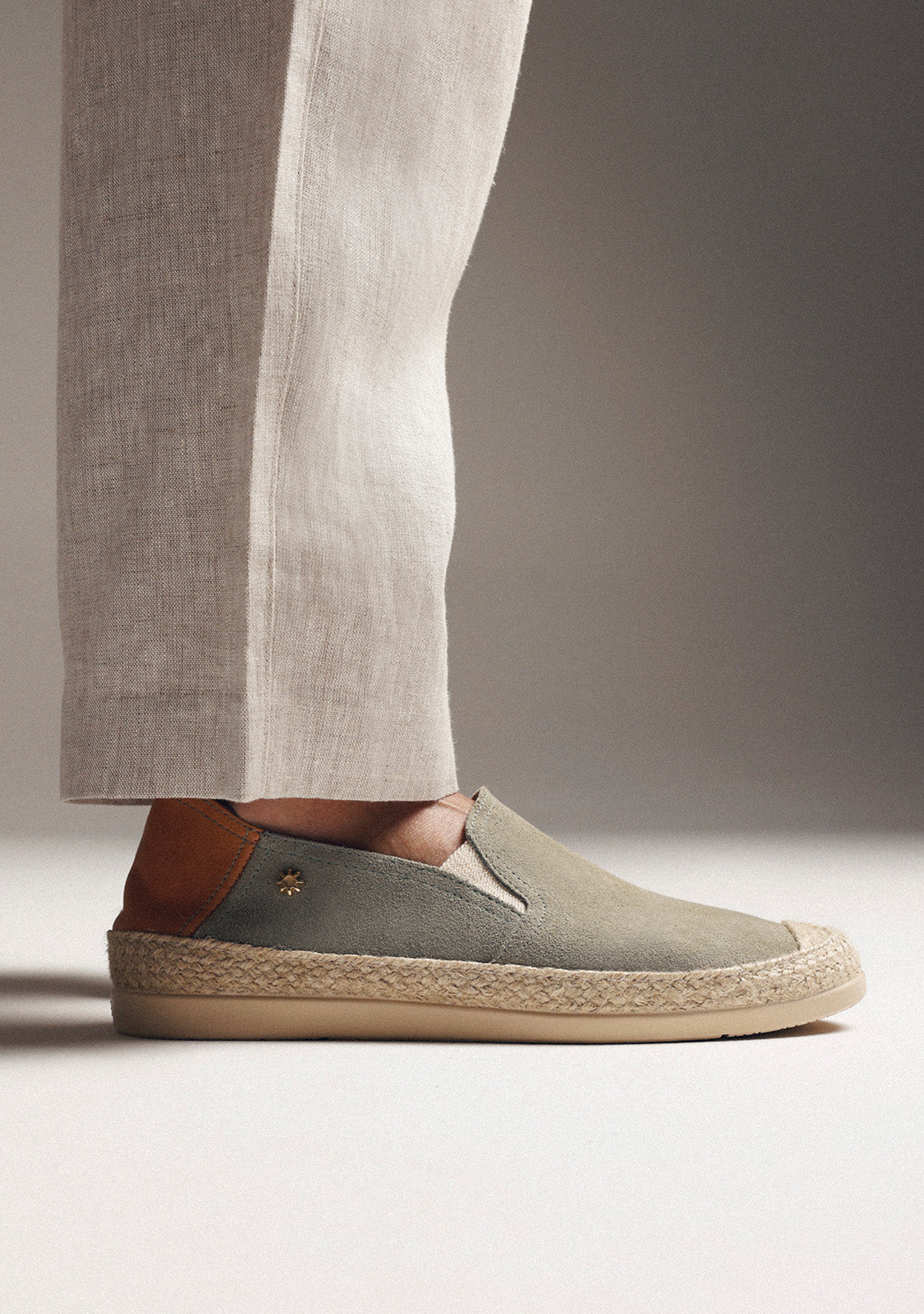 KHAKI LEATHER ESPADRILLES