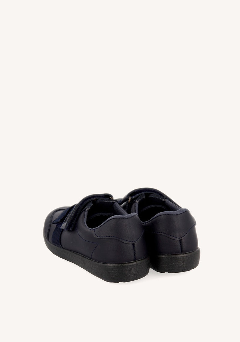 ZAPATOS COLEGIALES DE PIEL EN MARINO SALCHA