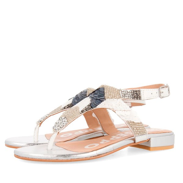 Sandalias blancas con pedrería para mujer NORLINA