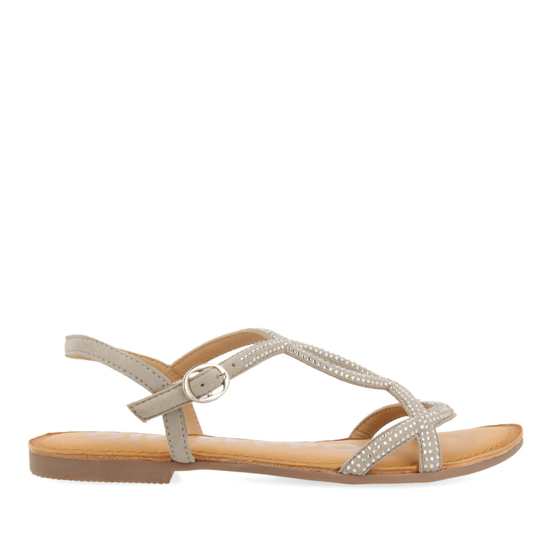 SANDALIAS PLANAS PLATEADAS CON ADORNOS PARA MUJER CONOVER