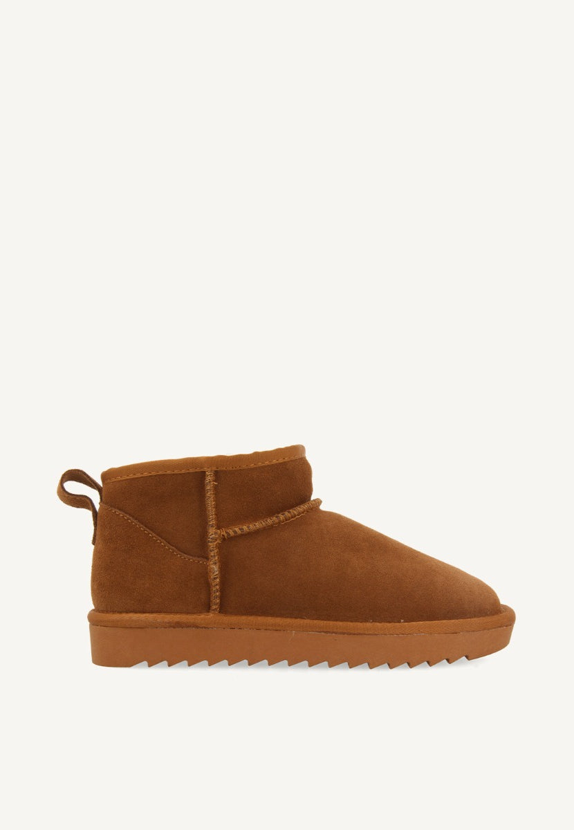 BOTAS AUSTRALIANAS COLOR CUERO DE CAÑA BAJA PARA MUJER BEREK
