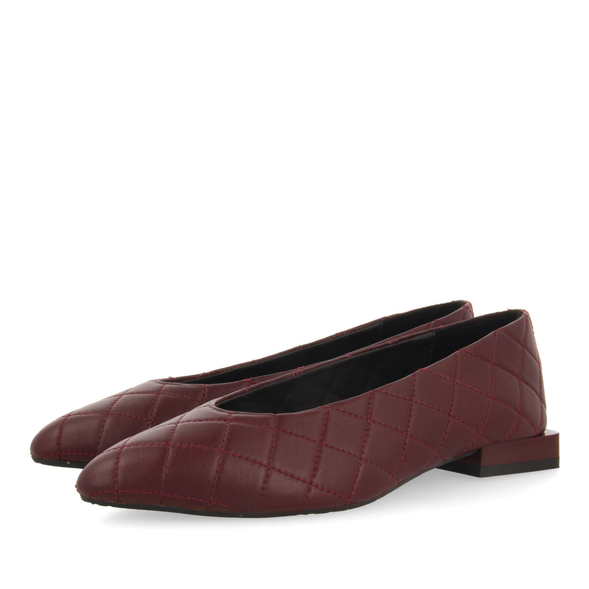 Bailarinas de piel burdeos acolchadas para mujer  SIGDAL