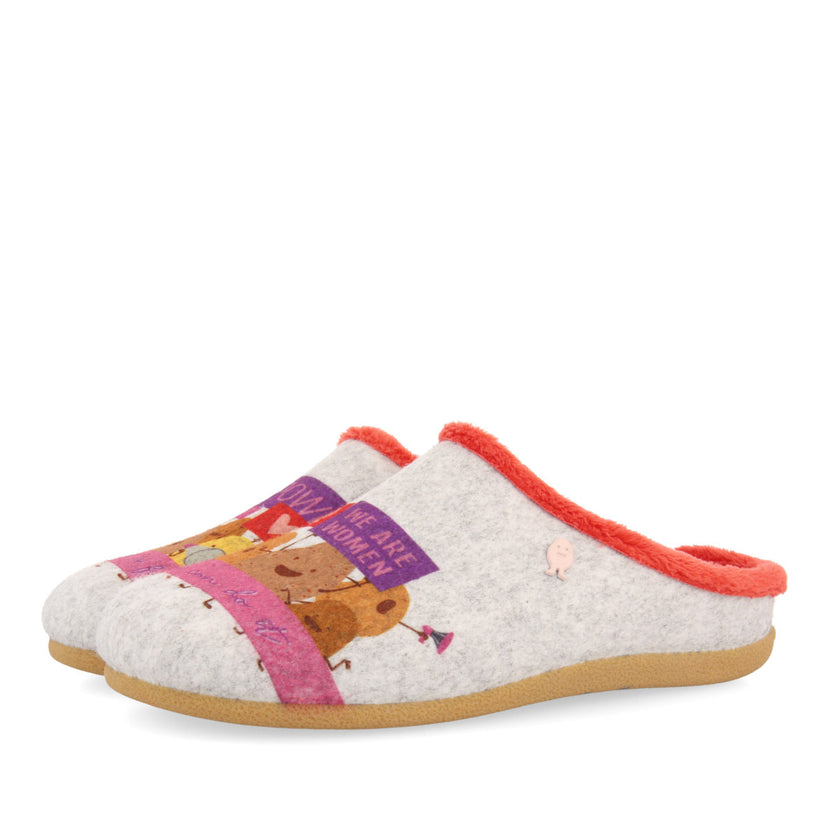 ZAPATILLAS DE ESTAR POR CASA DE LA COLECCIÓN HOT POTATOES EITZING